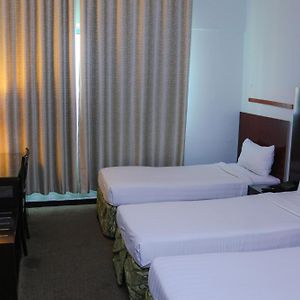 Luxury Triple Room